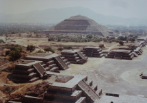 Pyramiden von Teotihuacan I